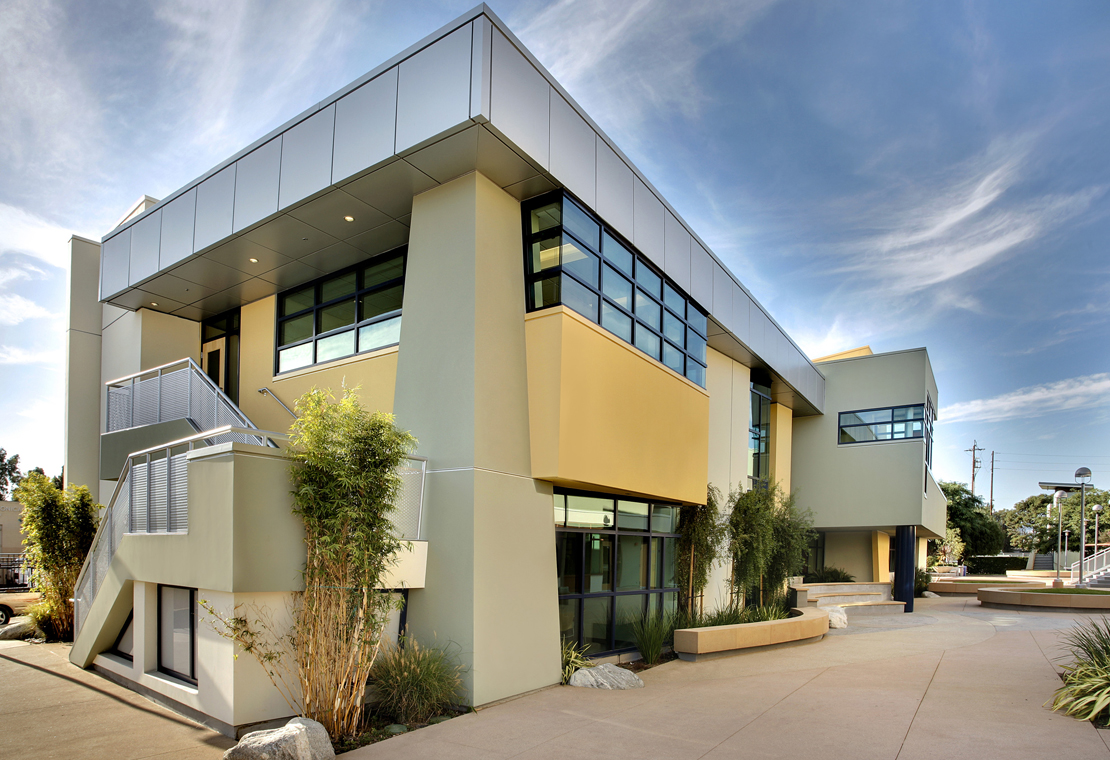 Pica Sullivan Architects Ltd CENTER FOR TEACHING AND LEARNING Pica Sullivan Architects Ltd CENTER FOR TEACHING AND LEARNING