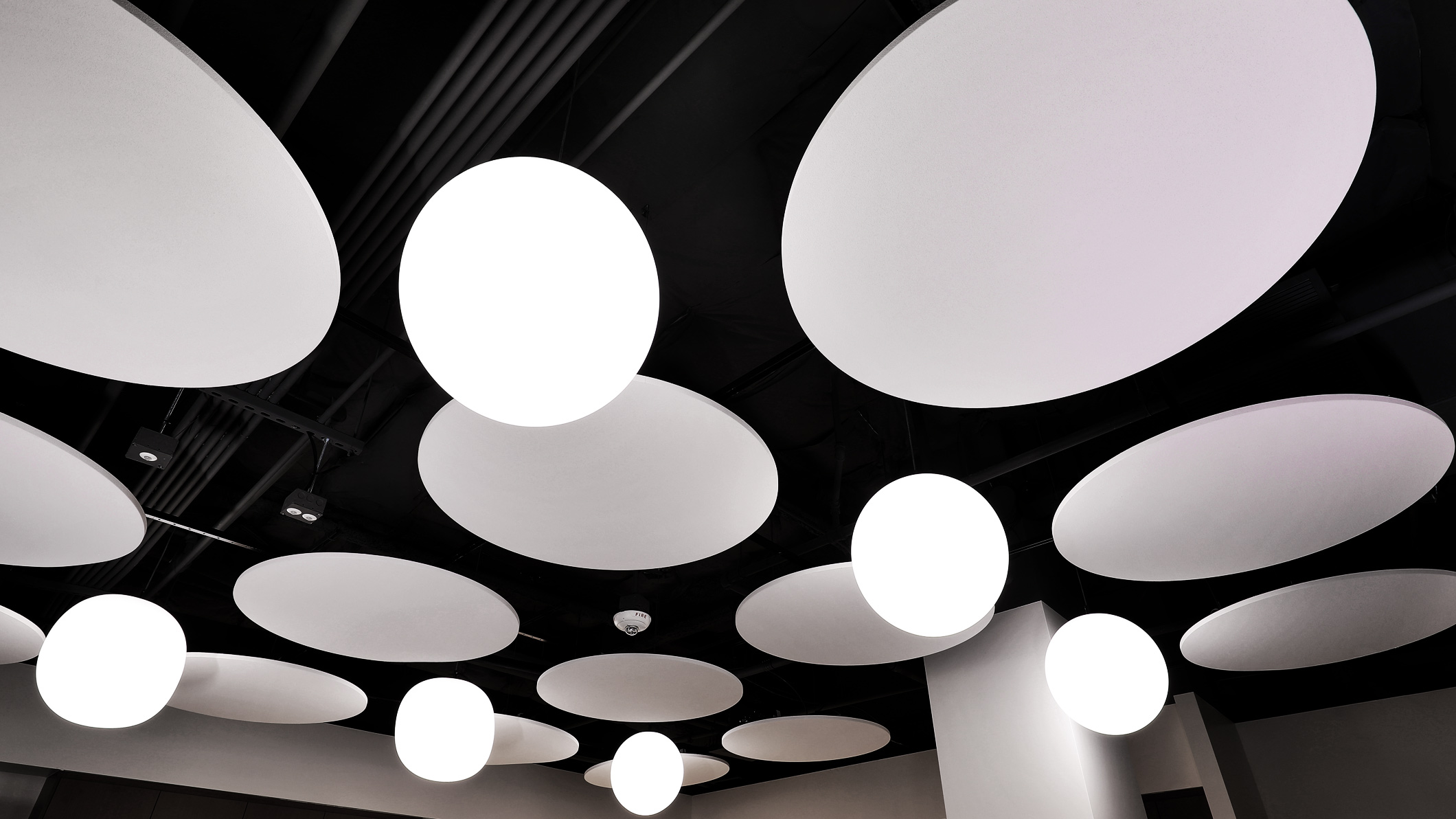 Overhead lights at the LA Kings Business Office in El Segundo, a Pica+Sullivan Southern California architectural project.