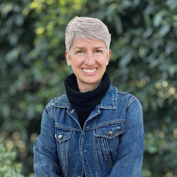 A headshot of Maria Jose Gil, Designer at Pica + Sullivan, a Los Angeles-based non-profit, religious, & educational architecture firm.